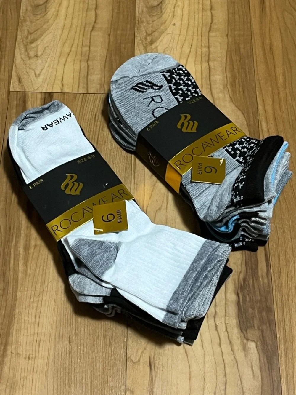 Rocawear 12 Pair Low Cut Socks Men Size 9-11 NWT
